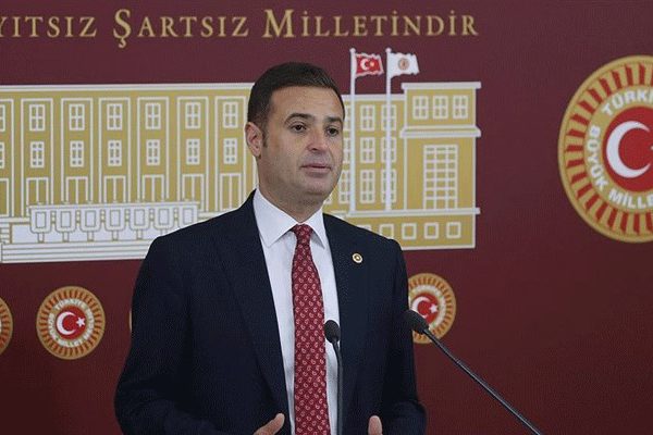AKIN : ‘AVRUPA’DA DOĞALGAZ FİYATI YÜZDE 90 DÜŞTÜ; TÜRKİYE’DE İSE BİR KURUŞ İNMEDİ’