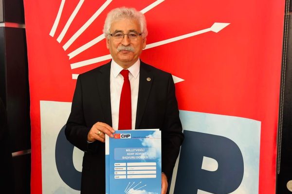 TÜM, ADAY ADAYLIĞINI AÇIKLADI