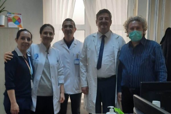 EĞİTİM VE ARAŞTIRMA HASTANESİNDE TIP BAYRAMI BURUK KUTLANDI
