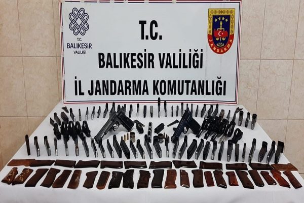 Balıkesir’de silah, mühimmat imal ve ticaretine operasyon