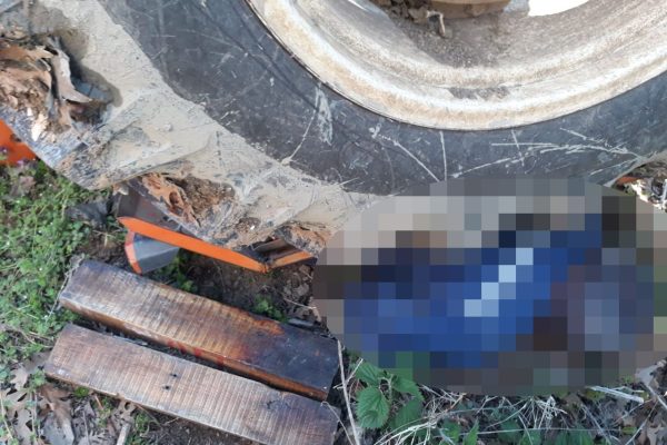 TRAKTÖRÜN ALTINDA KALARAK CAN VERDİ