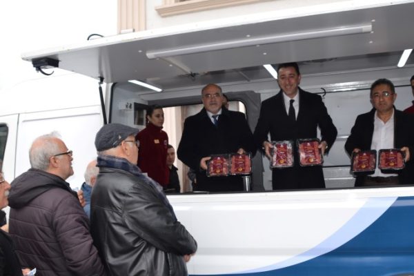BANDIRMA BELEDİYESİNDEN UCUZ KIYMA VE KUŞBAŞI ET SATIŞI