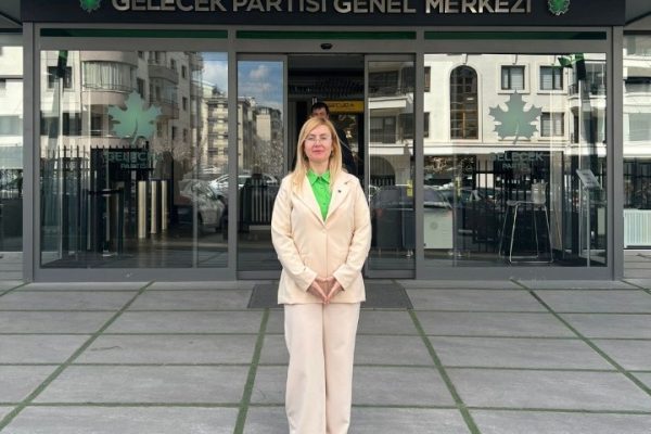 YILMAZ: DOĞDUĞUM DOYDUĞUM BANDIRMA İÇİN ADAYIM