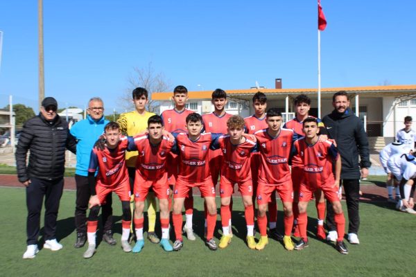 17 EYLÜL U 18 TAKIMI ŞAMPİYON OLDU