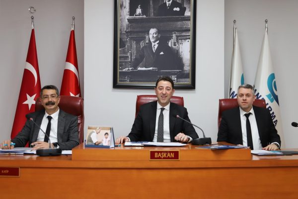 BELEDİYE MECLİSİNDE ÇALIŞMA KOMİSYON SEÇİMLERİ YAPILDI