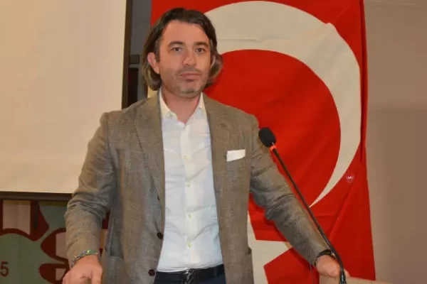 ONUR GÖÇMEZ TEKRAR ADAYIM DEDİ