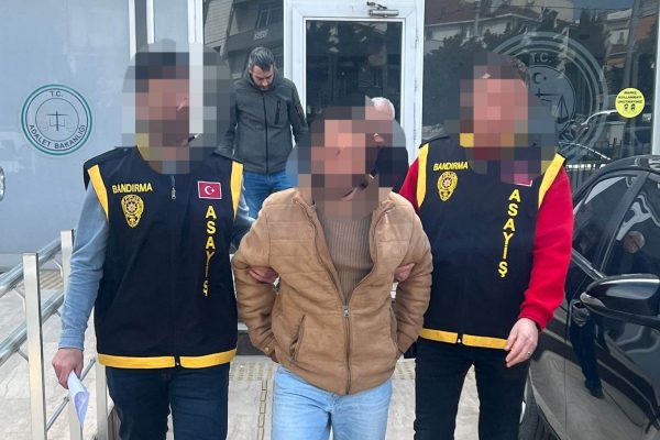 ÇALDIĞI CEP TELEFONUYLA YAKALANDI