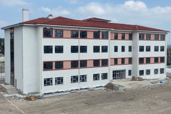 BALIKESİR’İN HER NOKTASINDA EĞİTİM YATIRIMLARI DEVAM EDİYOR