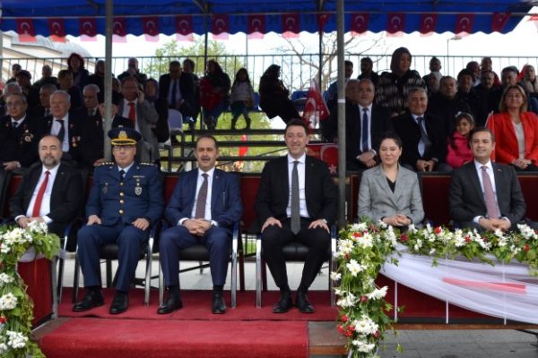 BANDIRMA’DA 23 NİSAN COŞKUSU