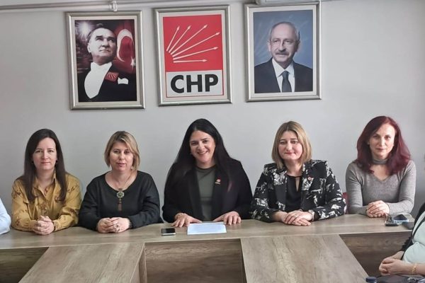 ZİVANE: YA ÖZGÜRLÜĞE YA DA ESARETE OY VERECEĞİZ