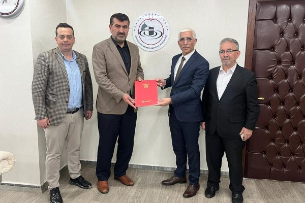 HAC VE UMRE İAŞELERİNDE MARMARABİRLİK ZEYTİNİ KULLANILACAK