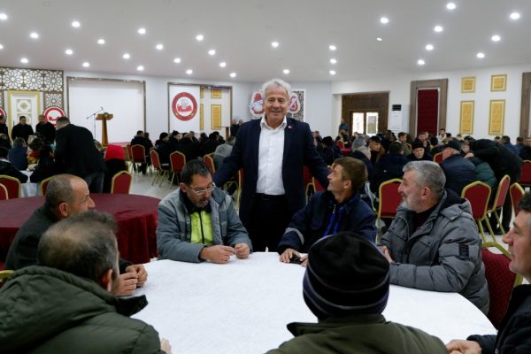 SUSURLUK BELEDİYESİNDEN PERSONELİNE HEDİYE ÇEKİ