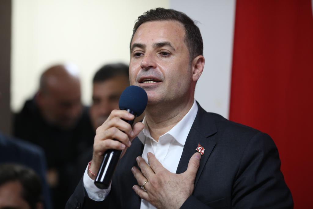 CHP Genel Başkan Yardımcısı Ahmet Akın, İzmir’de büyük ilgi ile