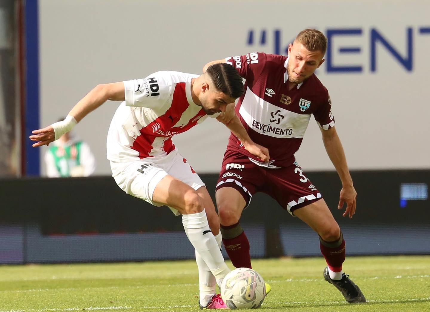  PENDİK: 2   BANDIRMASPOR: 1  Ligin bitimine 1 hafta kala Bandırmaspor