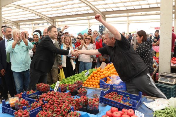 AKIN: ÇİFTÇİMİZ DE BALIKÇIMIZ DA ‘KIRMIZI MAZOT’ KULLANACAK