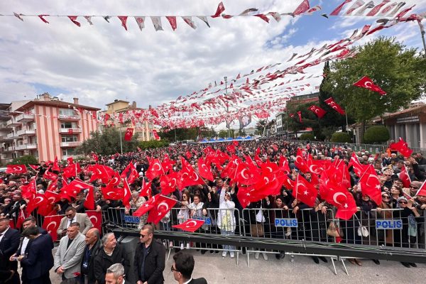 BAHÇELİ BALIKESİR’DE…