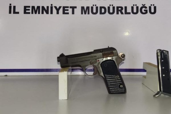 ARANAN 40 KİŞİ YAKALANDI