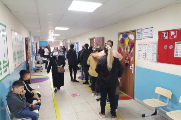 BANDIRMA’DA OY KULLANILMAYA BAŞLANDI