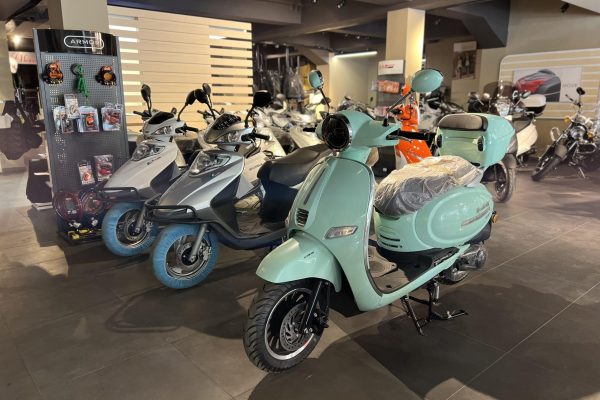 SIFIR ARAÇTAKİ FİYAT ARTIŞI VE ARZ SIKINTISI MOTORSİKLET SATIŞLARINI PATLATTI