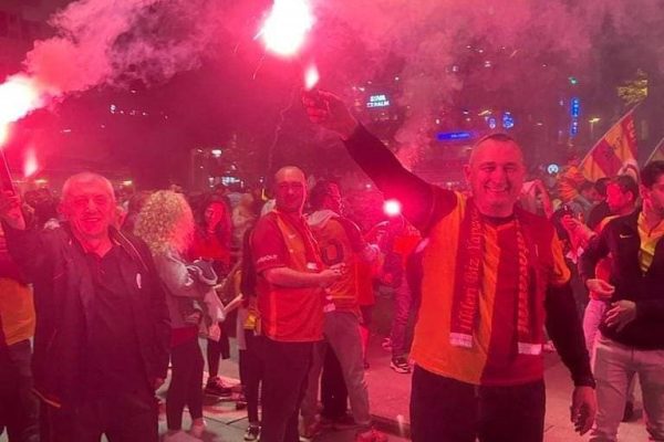 BANDIRMA’DA YER SARI GÖK KIRMIZI