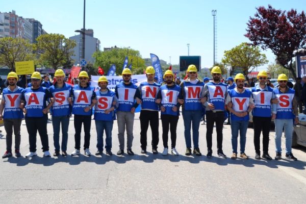 1 MAYIS BANDIRMA’DA COŞKUYLA KUTLANDI