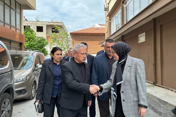 14 MAYIS İÇİN TEŞEKKÜR ETTİ, 28 MAYIS İÇİN DESTEK İSTEDİ