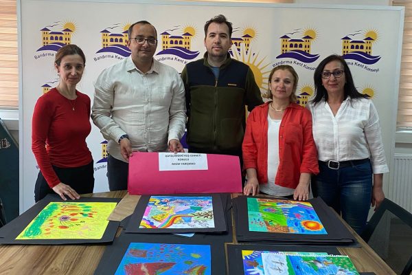 HAYALİMDEKİ KUŞ YARIŞMASINI KAZANANLAR BELLİ OLDU
