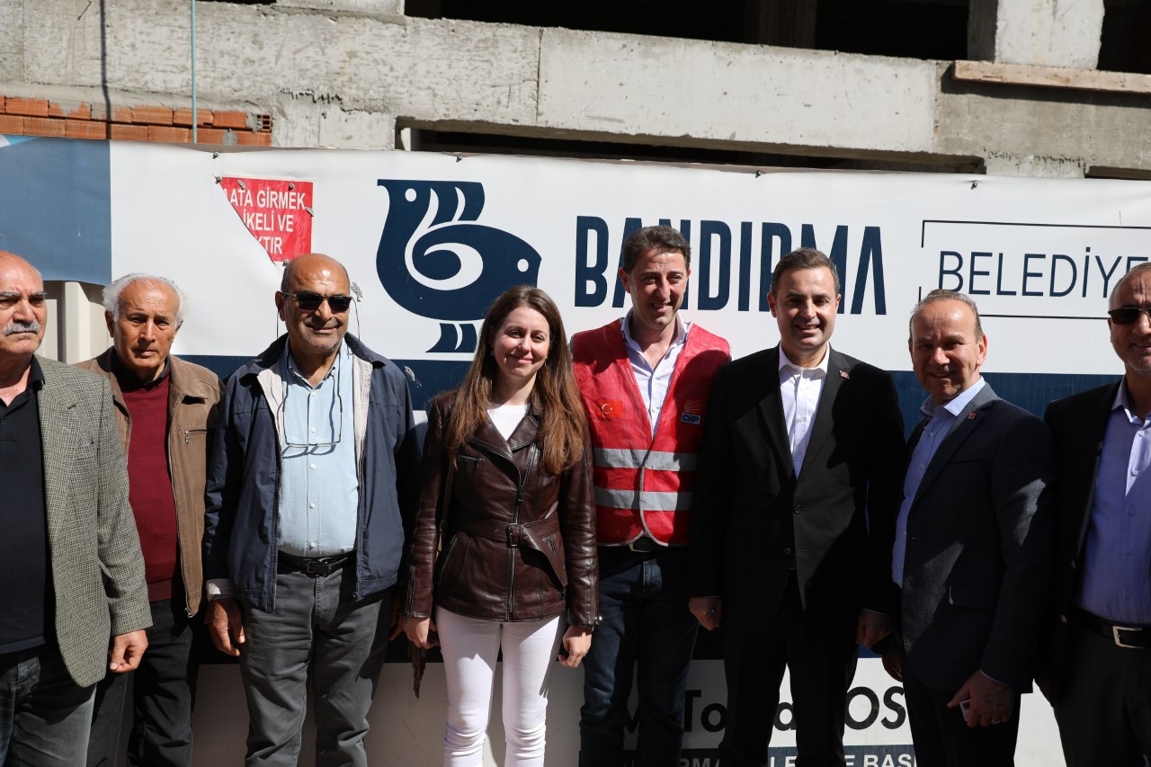 CHP Genel Başkan Yardımcısı Ahmet Akın, Balıkesir ve ilçelerinde seçim