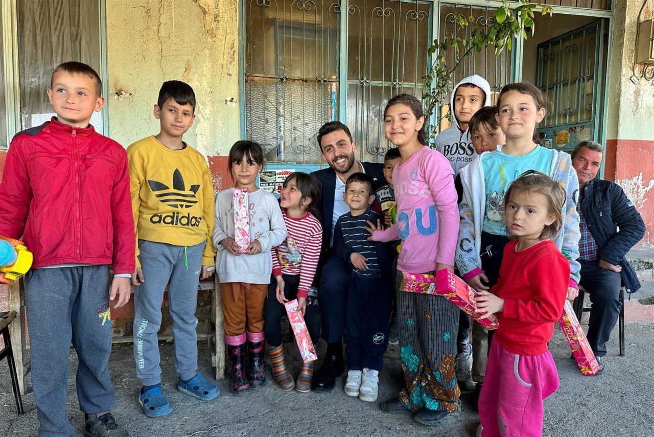 Balıkesir’in genç milletvekili adayı AK Partili Ali Taylan Öztaylan, her
