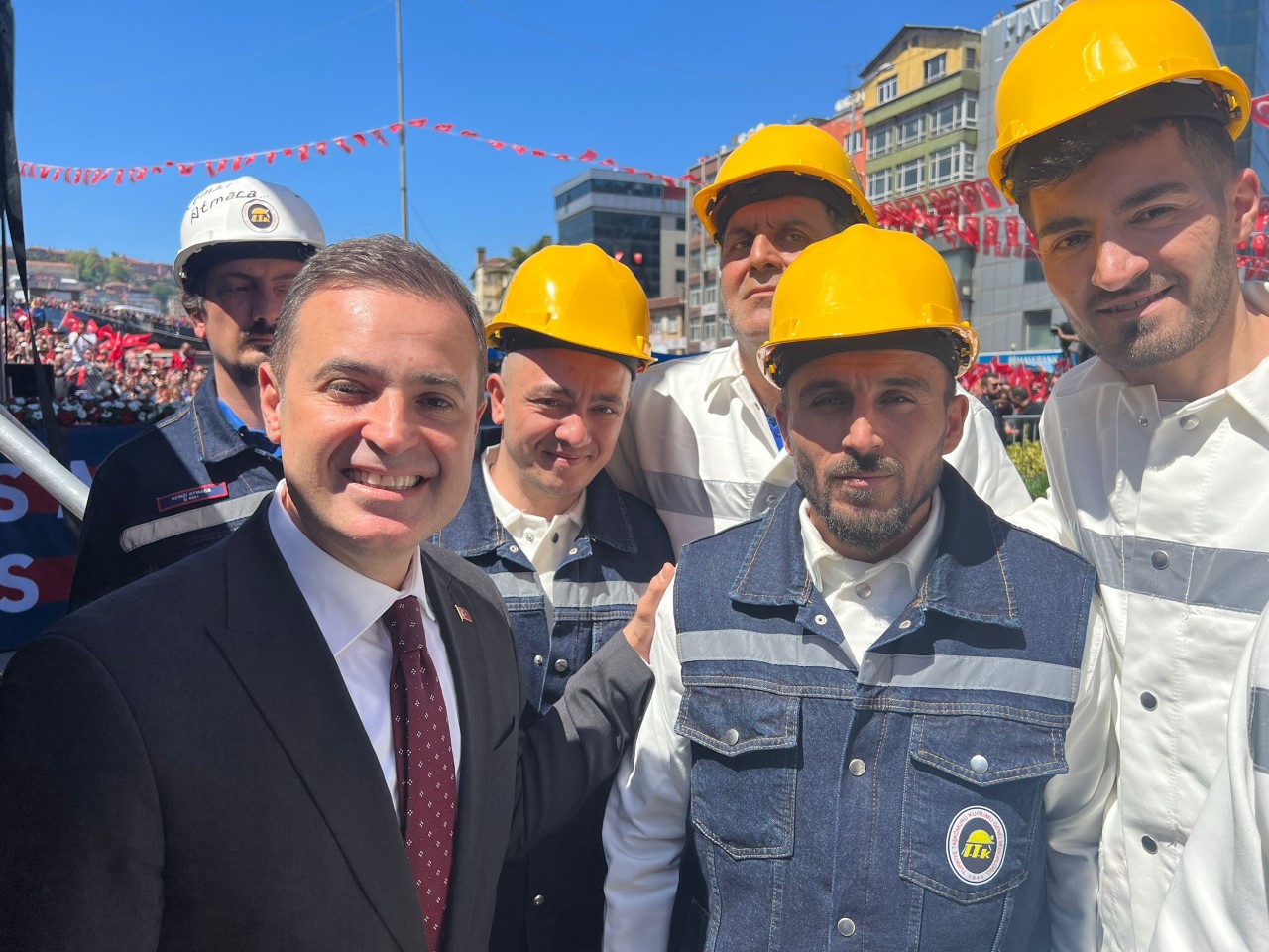 CHP Genel Başkan Yardımcısı Ahmet Akın, 1 Mayıs Emek ve
