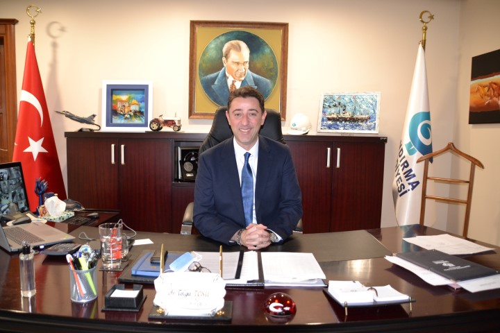 Bandırma Belediye Başkanı Tolga Tosun Cumhurbaşkanlığı seçimlerinin ardından kendi sosyal