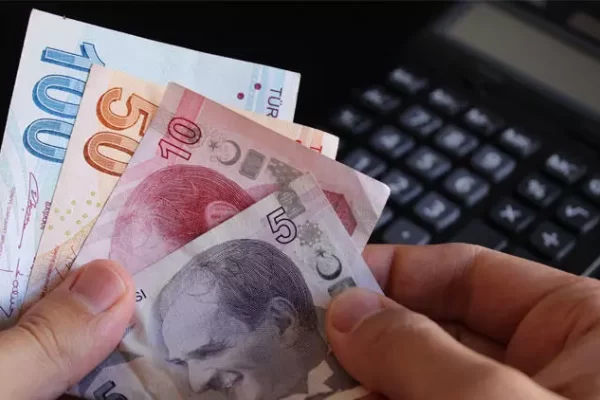 EMEKLİ İKRAMİYE VE AYLIKLARININ ÖDEME TARİHLERİ BELLİ OLDU