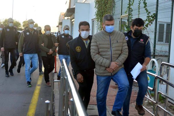GÖNEN’DE FETÖ OPERASYONU