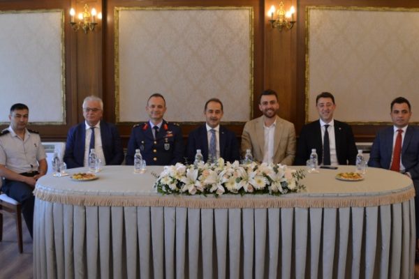 BANDIRMA’DA PROTOKOL BAYRAMLAŞTI