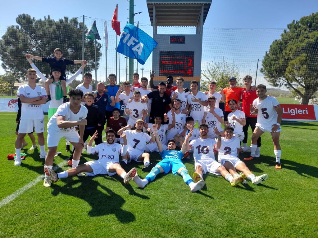 U-14 Akademi Takımımız, Elit U-14 Gelişim Ligi'nde Yarı Finale Yükseldi