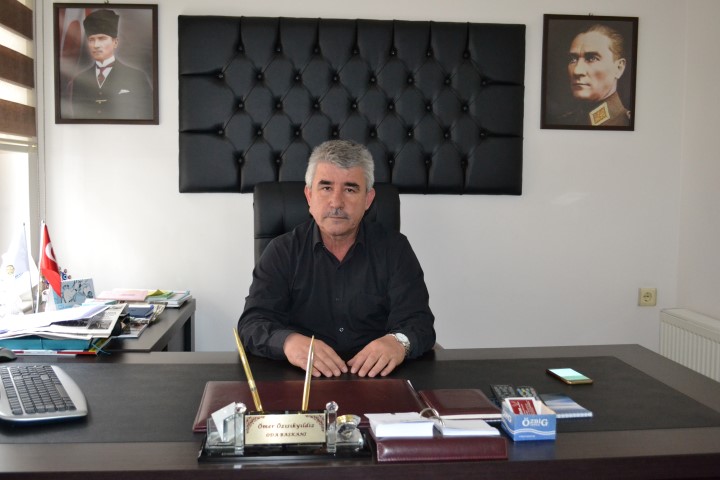   Bandırma Otelciler ve Kahveciler Esnaf Odası Başkanı Ömer Özışıkyıldız,