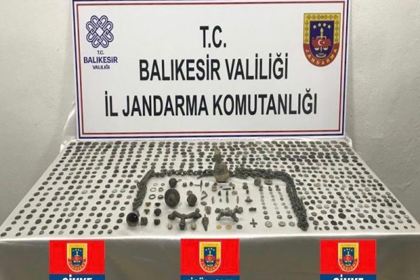 BÖYLESİ ELE GEÇMEDİ! BİNLERCE YAKALANDI