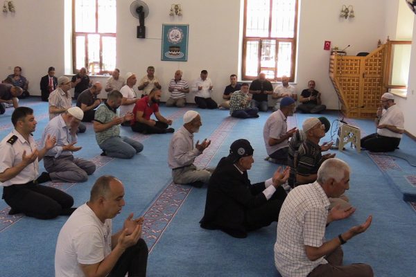 15 TEMMUZ ŞEHİTLERİ İÇİN MEVLİT OKUTULDU