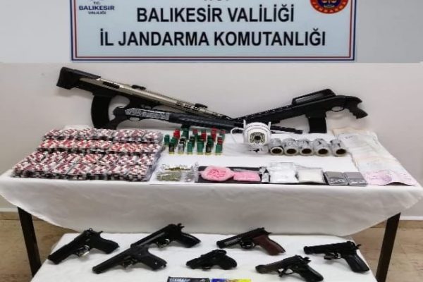 TEK TEK YAKALANIYORLAR…BİR HAFTADA 38 GÖZALTI