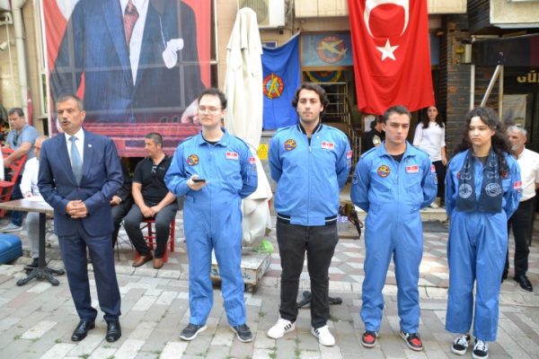 VAROL MEMİŞLER GÜVEN TAZELEDİ