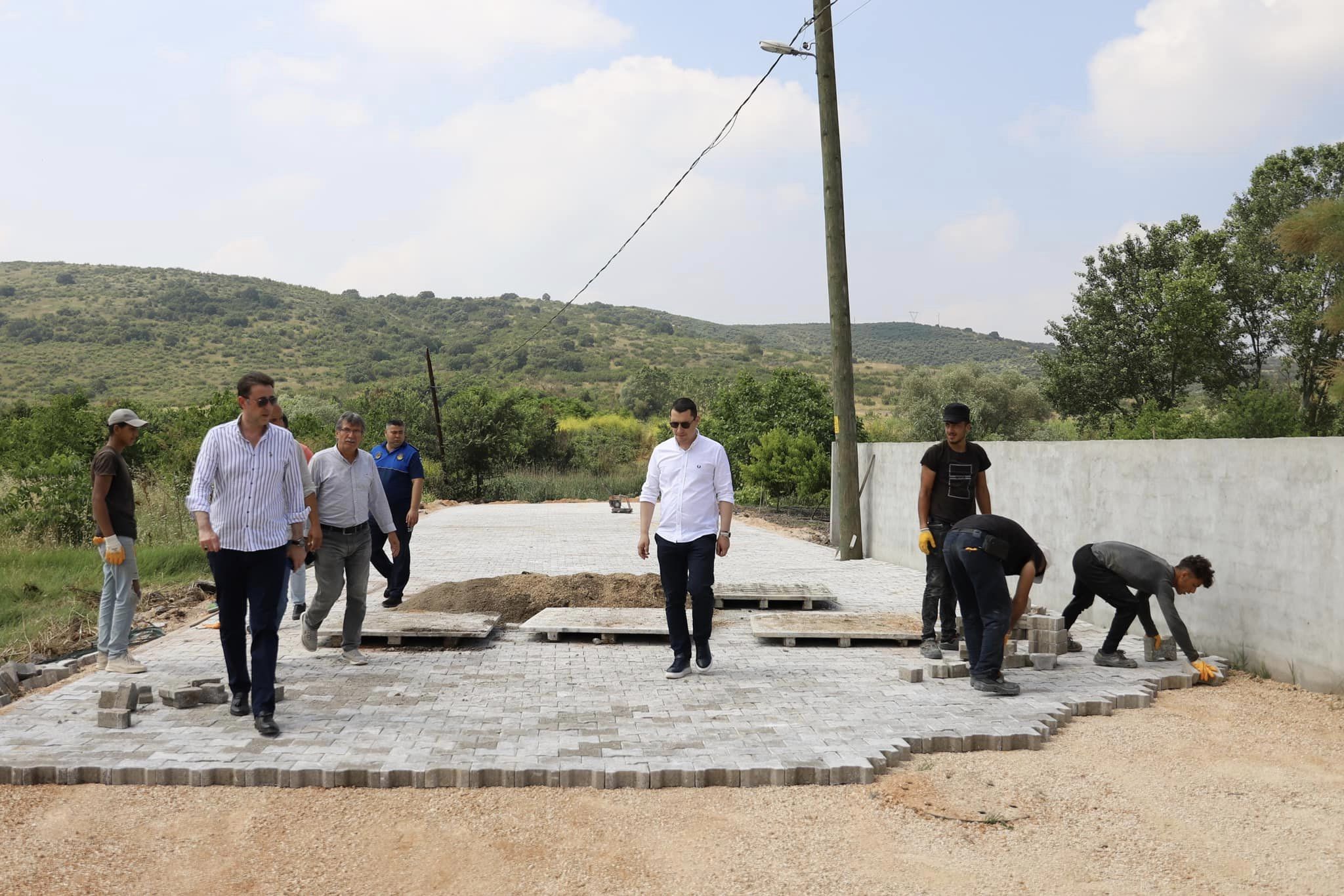 BANDIRMA BELEDİYESİ YOL ÇALIŞMALARINA HIZ VERDİ