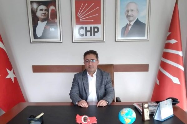 MEHMET ATAK KOKUYU YENİ DUYMUŞ !