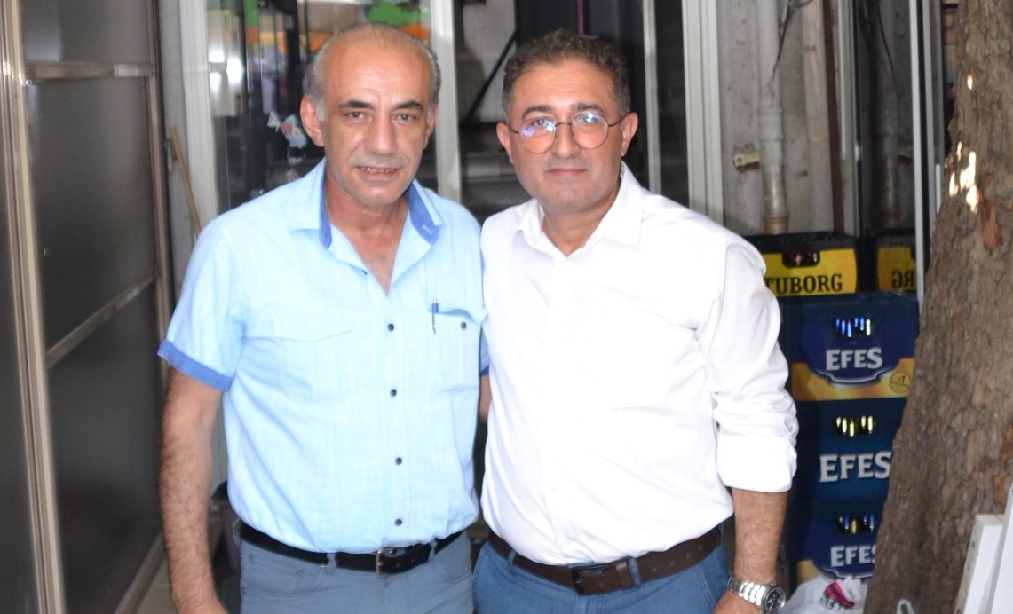 CHP delege seçimleri devam ediyor. Mehmet Atak başkanlığındaki beyaz liste