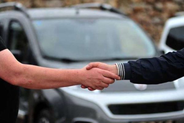 TİCARET BAKANLIĞI’NDAN İKİNCİ EL ARAÇ SATIŞINA İLİŞKİN ‘YASAK’ KARARI! İLAN SAYISI 5 BİNE DÜŞTÜ