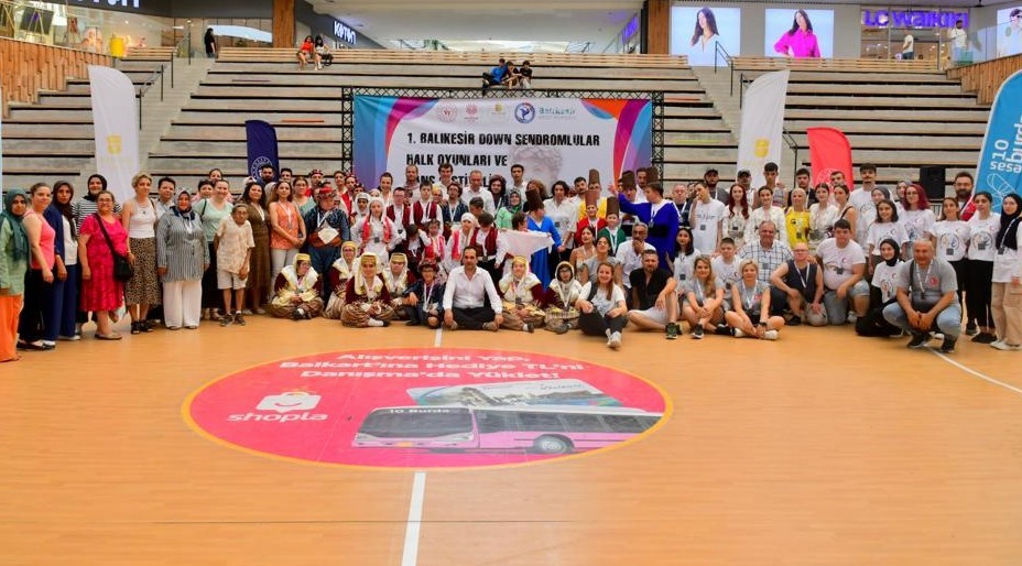 Balıkesir Down Sendromlular Halk Oyunları ve Dans Festivali Esas 10