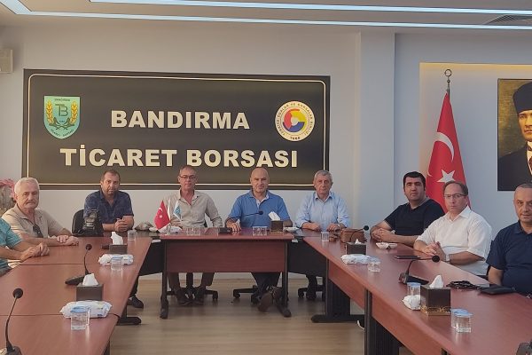 TURHAN ÇÖMEZ TİCARET BORSASINI ZİYARET ETTİ