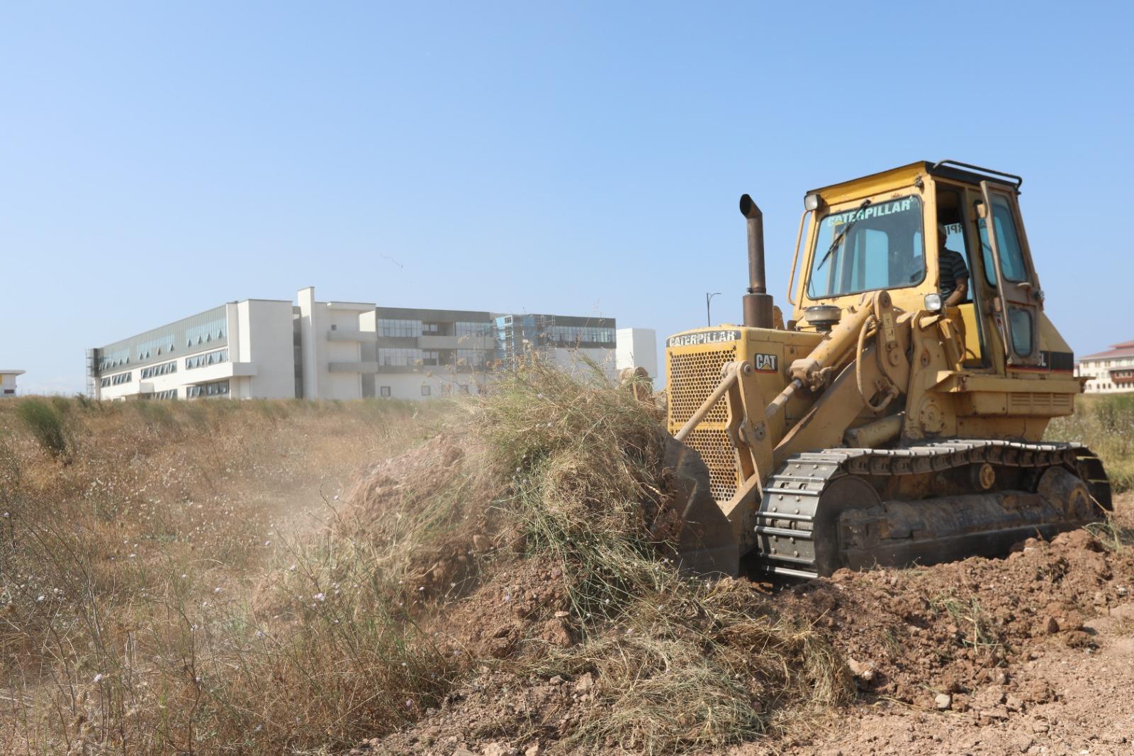 Bandırma Üniversitesi Merkez Yerleşkesi içerisinde Gençlik ve Spor Bakanlığı, Yatırım