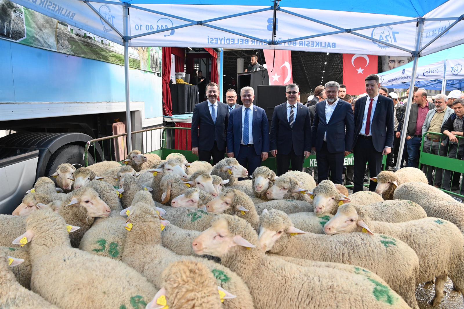 Verimli ovaları ve güzel iklimiyle tarımın beşiği Balıkesir’de, üretime her