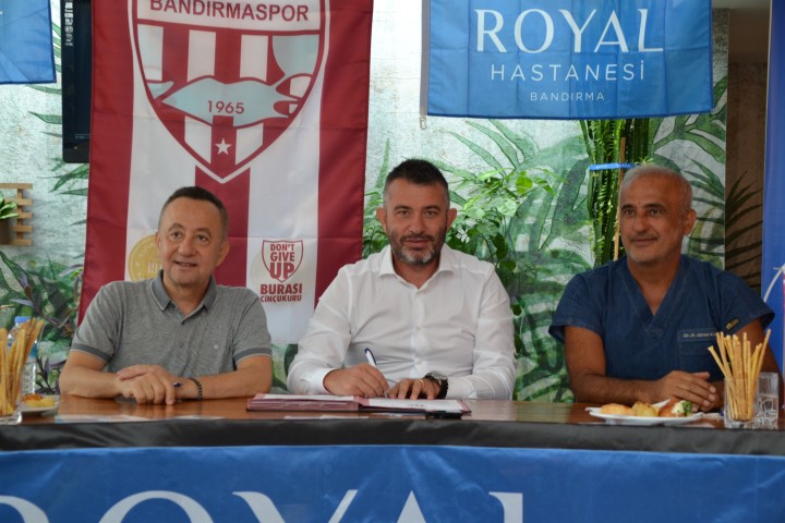   Bandırma Özel Royal Hastanesi Bandırmaspor’a sağlık sponsorluğuna devam ediyor.