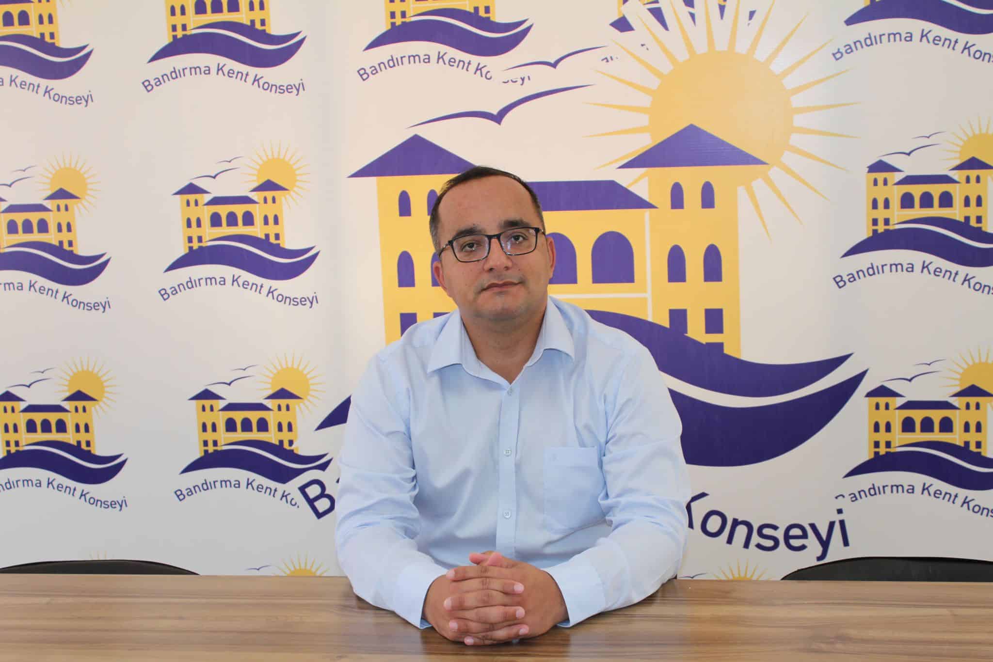 Kent Konseyleri Platformu’nun beş yıldızlı otelde düzenlediği ve 50’ye yakın